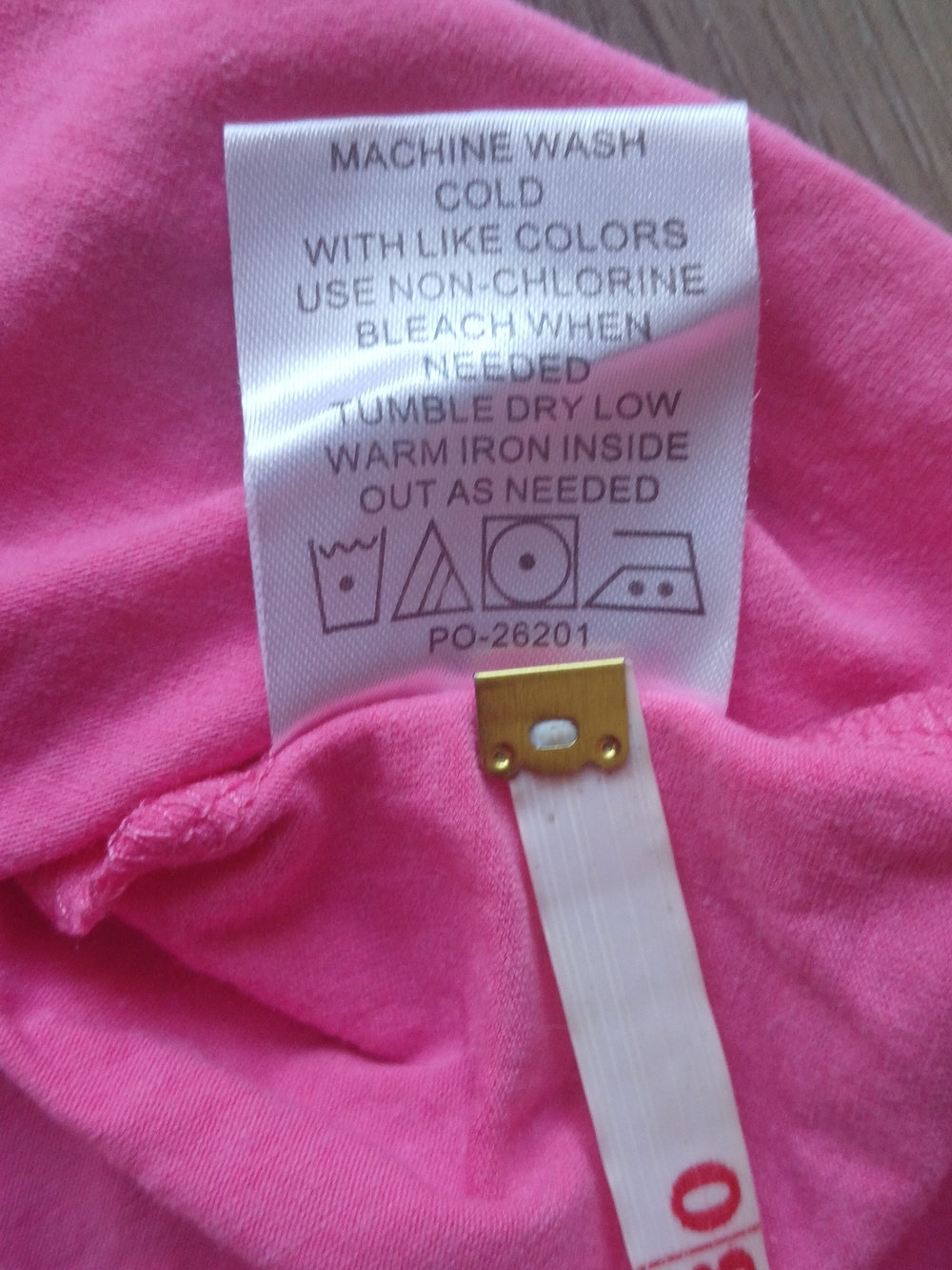 Natural Uniforms Pink Long Sleeve Top Women’s Medium Luxe Stretch Soft Basic Tee - Picture 8 of 10